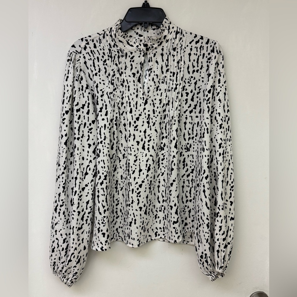 Maison d'Amélie Black and White Blouse Size L